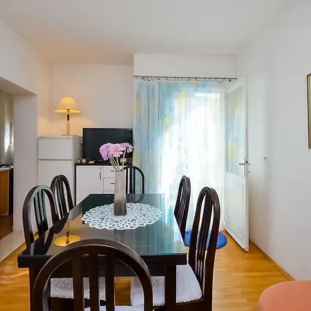 Meri 马卡尔斯卡