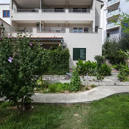 Meri Apartment Makarska