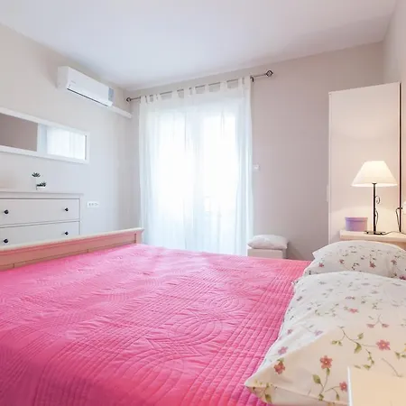 Meri Makarska
